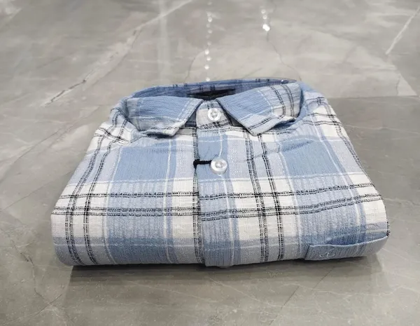 Men's_Blue_&_White_Check_Premium_Cotton_Shirt