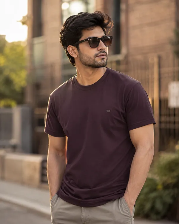 Men’s_Deep_Plum_Premium_Crew_Neck_T-Shirt