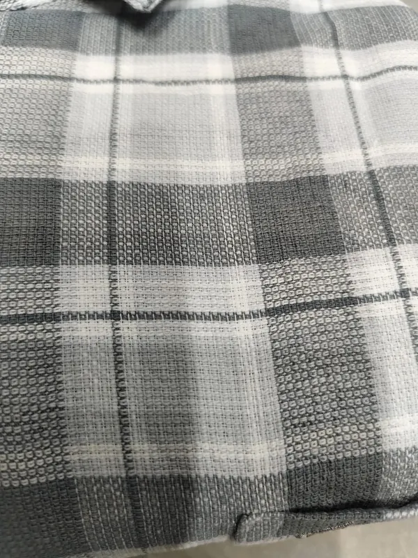 Men's_Grey_White_Slim_Fit_Checked_Shirt