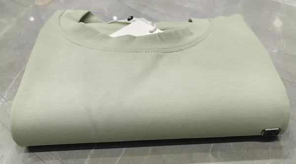 Men’s_Sage_Green_Premium_Crew_Neck_T-Shirt