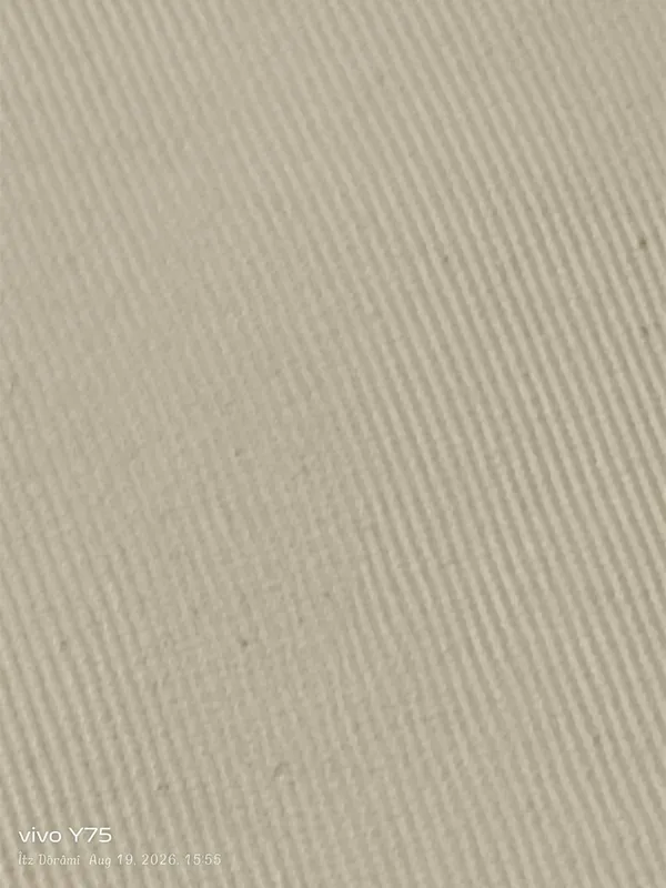 Men's_Versatile_Cream_Straight-Fit_Denim_Jeans