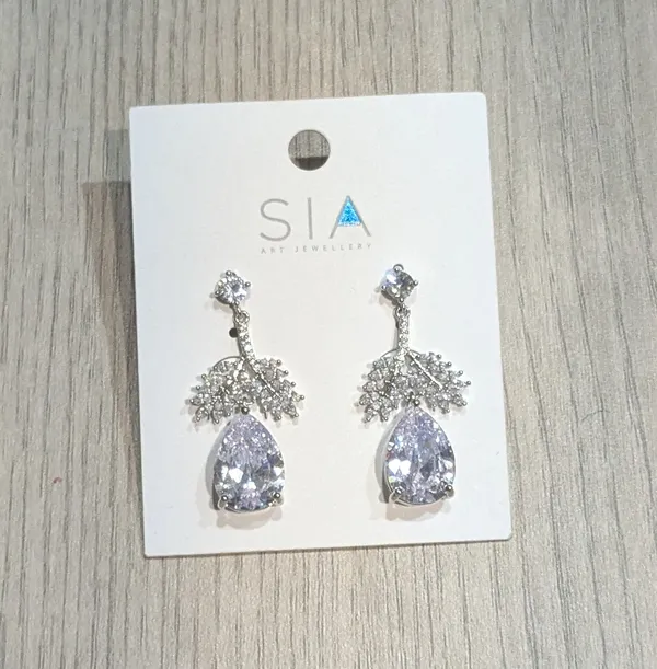 Silver_AD_Leaf_Pear_Drop_Earrings