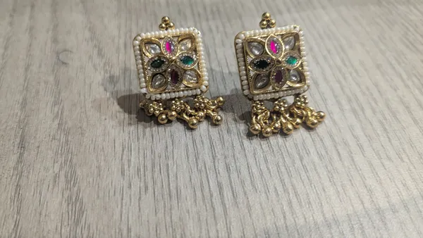 Multicolor_Kundan_Pearl_Choker_Set