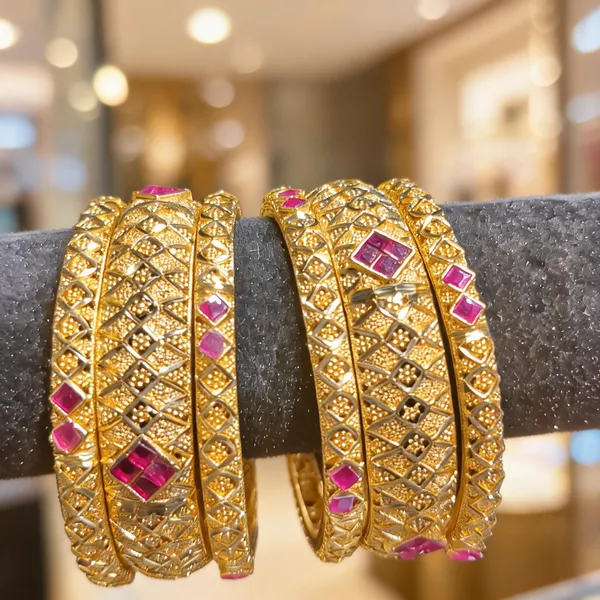 Gold-Tone_6-Piece_Jaali_Bangle_Set_with_Ruby_Stones