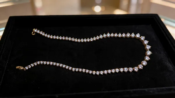 Classic_Cubic_Zirconia_Tennis_Jewelry_Set