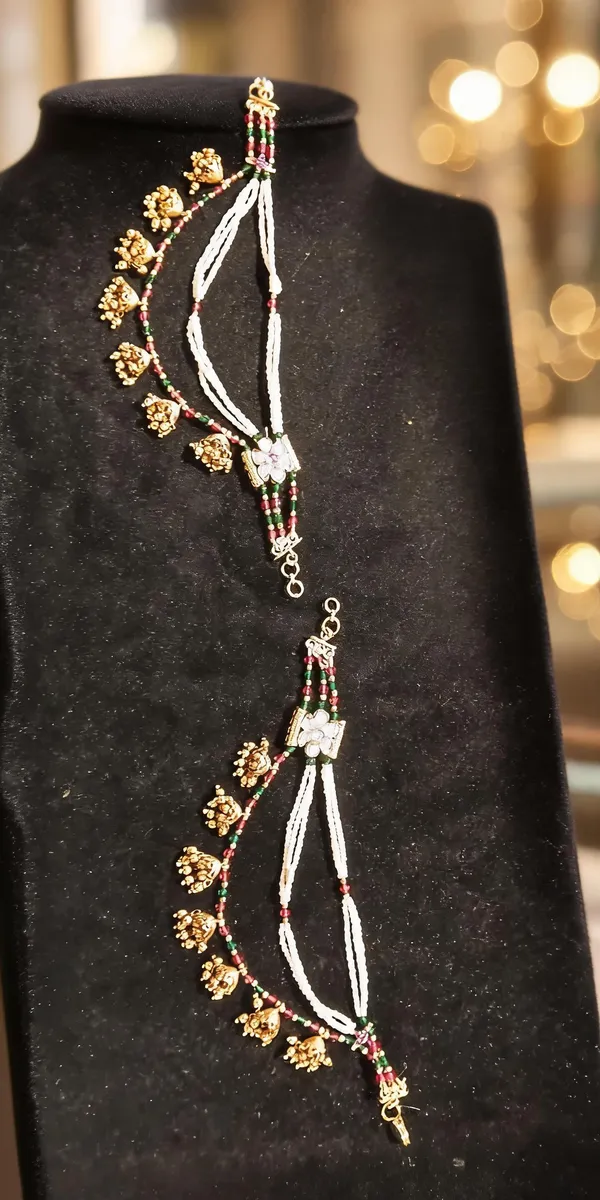 Traditional_White_Beaded_Ghungroo_KAANCHAIN_Pair
