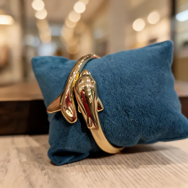Playful_Dolphin_Crossover_Statement_Bracelet