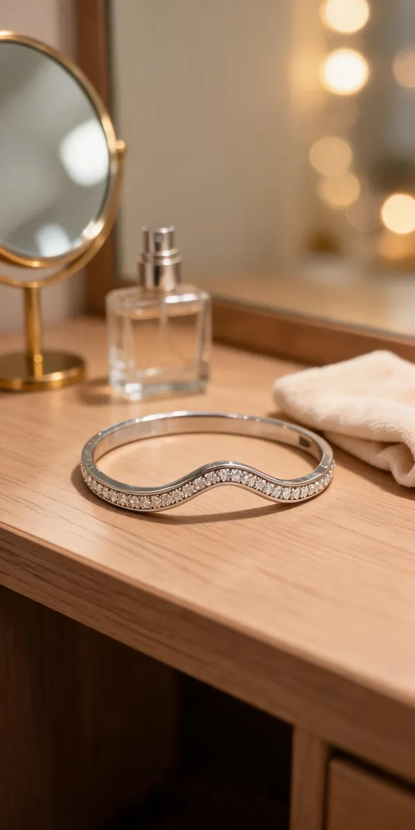 Sleek_V-Chevron_Diamond-Look_Kada