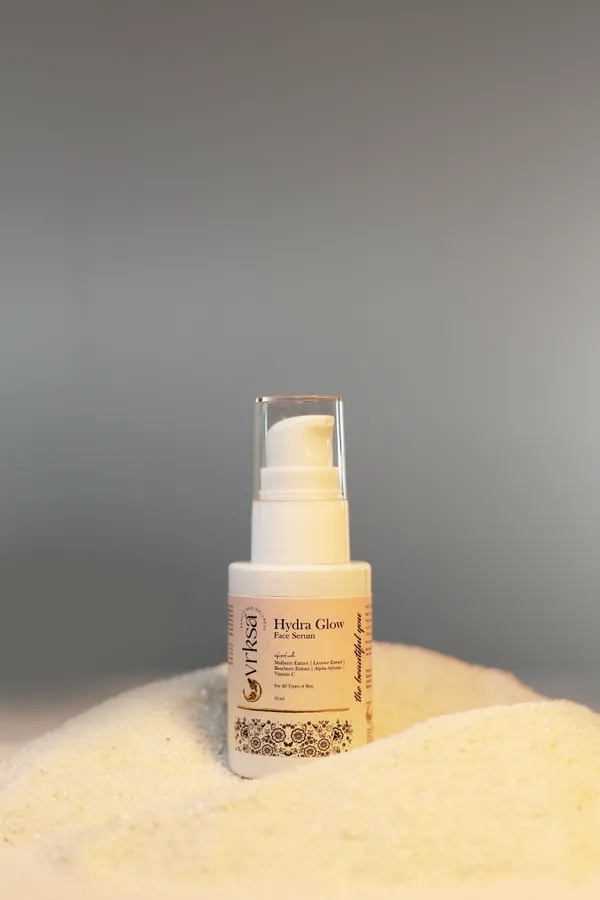 Hydraglow_Alpha_Arbutin_Vitamin_C_Brightening_Face_Serum_Pack_Of_2