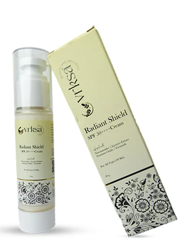 Radiant_Shield_Niacinamide_Licorice_Spf_50_Sunscreen