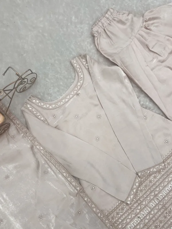 Off_White_Roman_Silk_Embroidered_Salwar_Suit_Set_for_Women