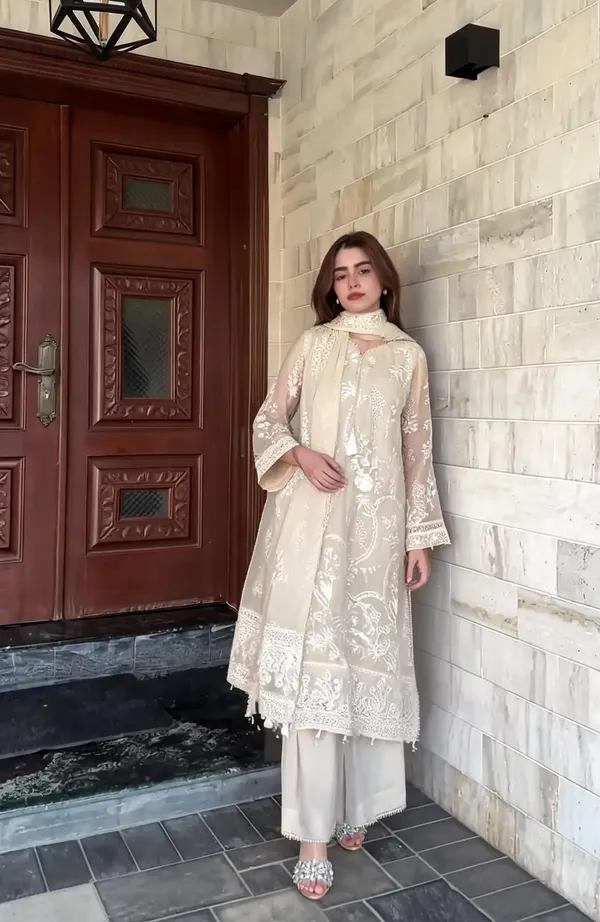 Cream_Georgette_Dress_With_Dupatta_For_Women