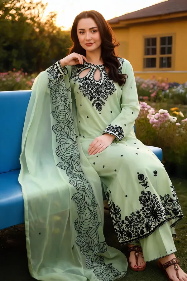 Green_Printed_Straight_Kurta_Set_for_Women