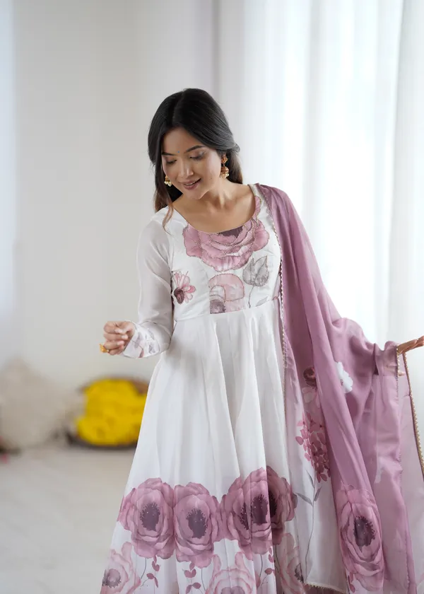 White_Floral_Print_Kurta_Set_With_Purple_Dupatta_for_Women
