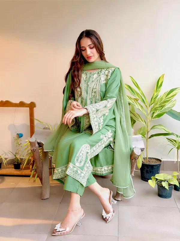 Green_Embroidered_Straight_Salwar_Suit_Set_for_Women