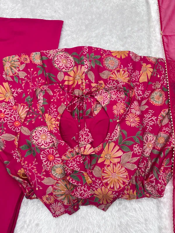 Magenta_Floral_Printed_Kurta_Set_for_Women