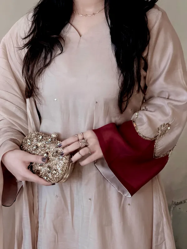 Pink_Scalloped_Kurta_Set_for_Women