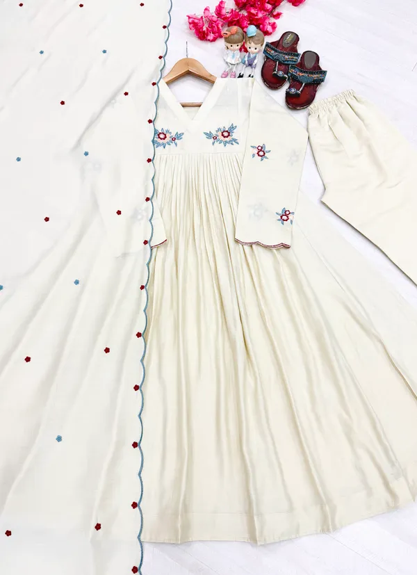 Cream_Embroidered_Anarkali_Kurta_Set_for_Women