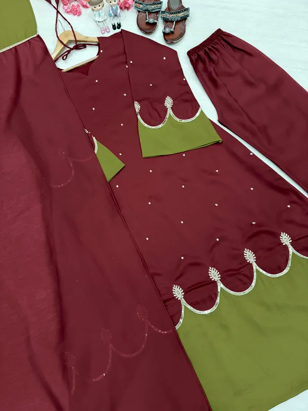 Maroon_Embroidered_Ethnic_Suit_Set_for_Girls