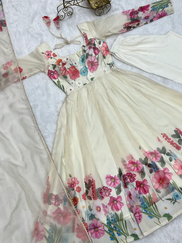 Cream_Floral_Embroidered_Organza_Anarkali_Suit_for_Women