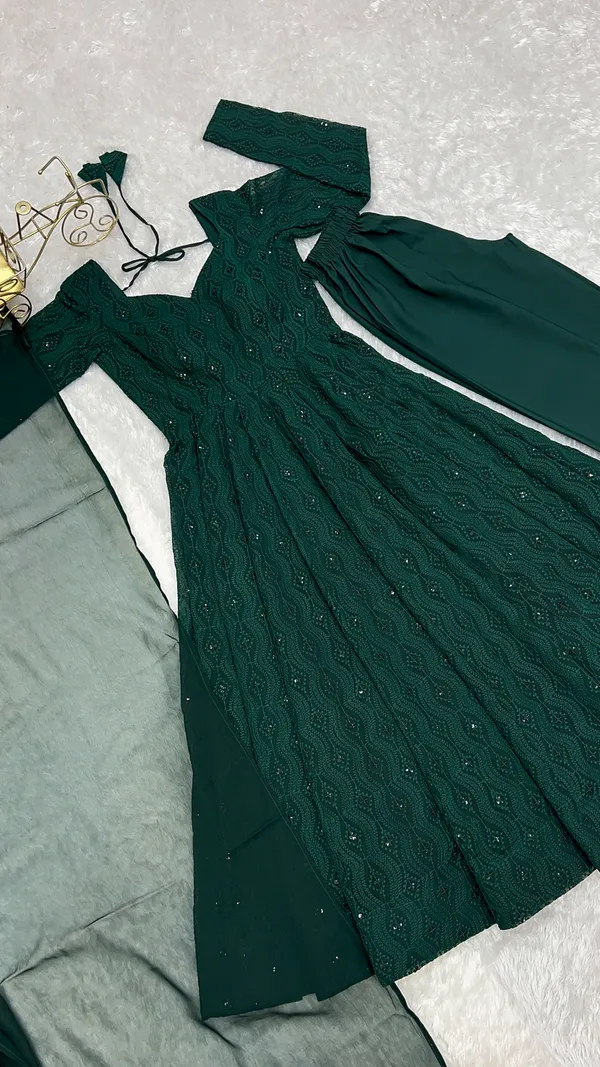 Green_Embroidered_Lehenga_Choli_Set_for_Women