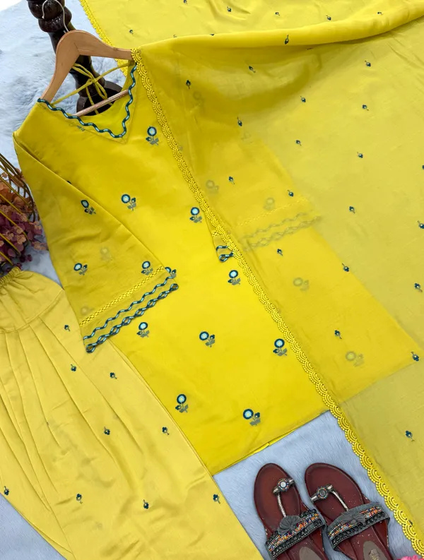 Yellow_Embroidered_Straight_Kurta_Set_for_Women