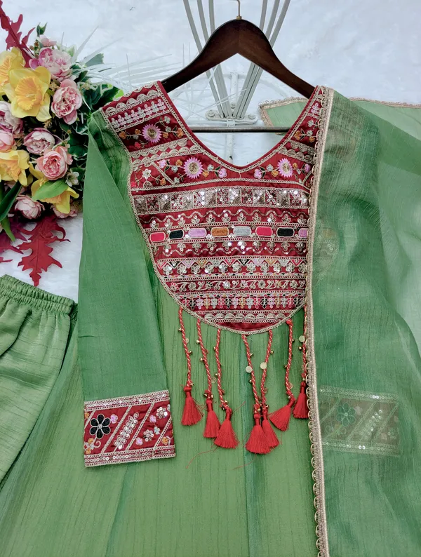 Green_Embroidered_Anarkali_Suit_Set_for_Women