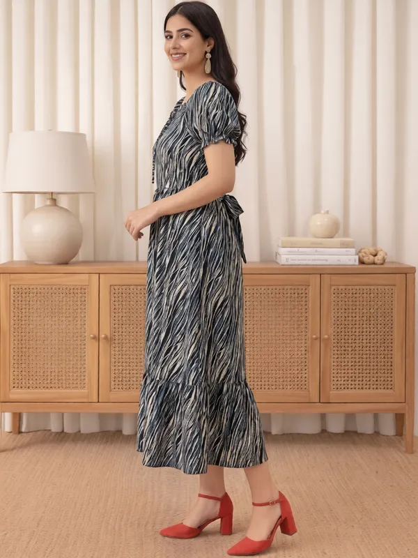 Blue_Printed_Puff_Sleeve_Dress_for_Women