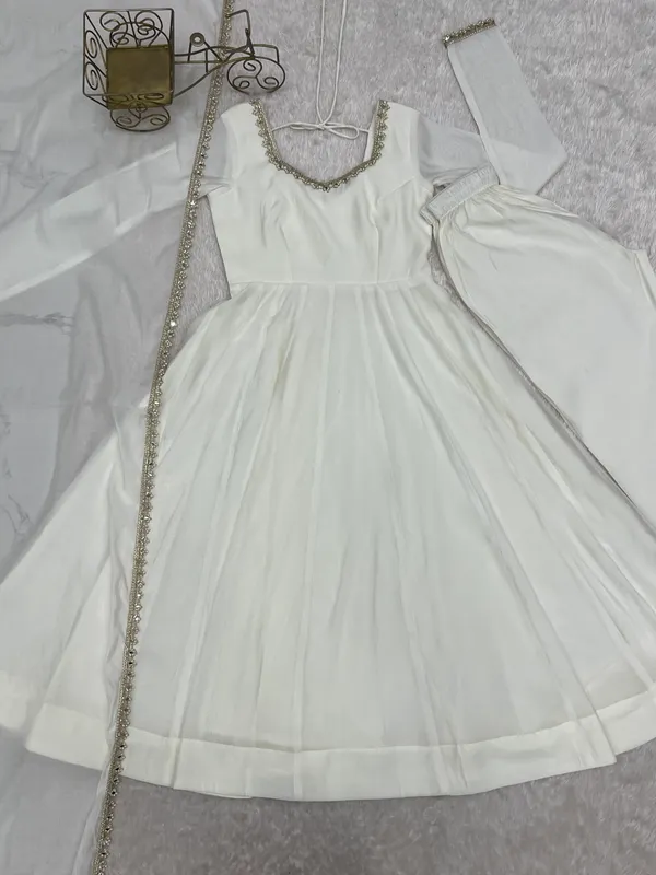White_Mal_Chanderi_Flared_Anarkali_Suit_Set_for_Women