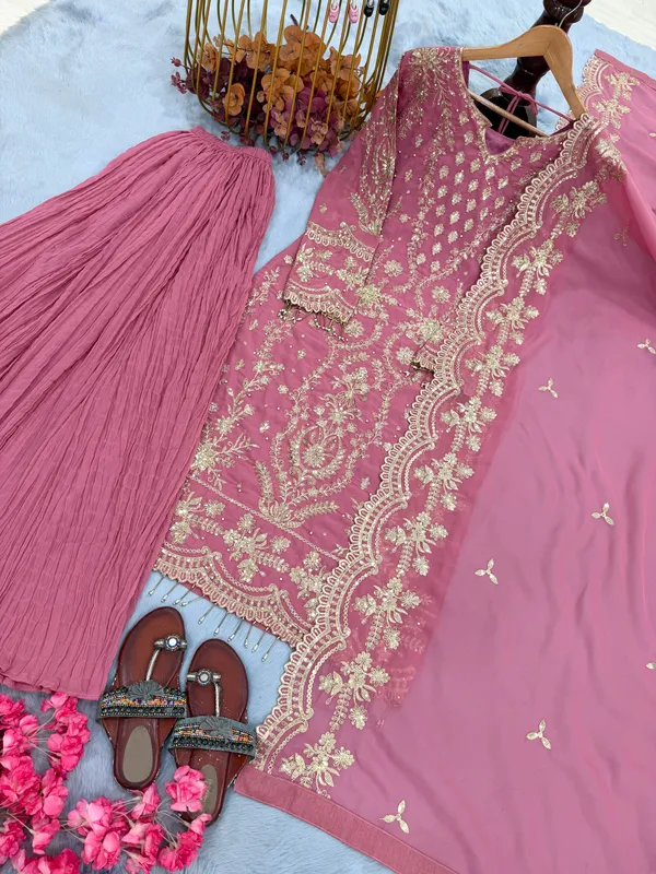 Pink_Embroidered_Ethnic_Suit_Set_for_Women