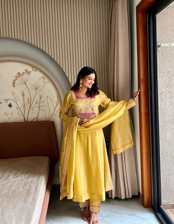 Mustard_Embroidered_Ethnic_Suit_Set_for_Women