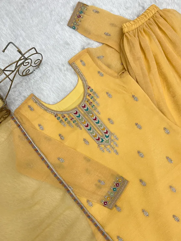 Yellow_Embroidered_Straight_Kurta_Set_for_Women