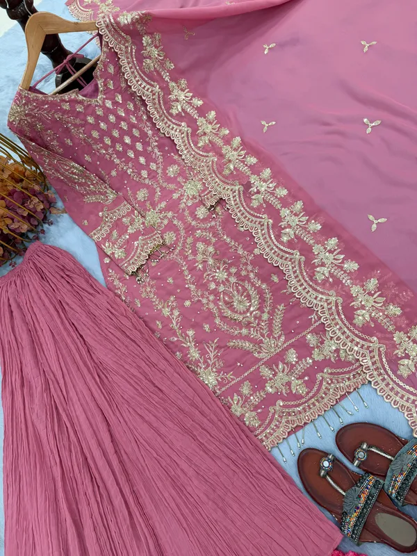 Pink_Embroidered_Ethnic_Suit_Set_for_Women