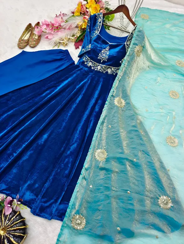Navy_Blue_Velvet_Anarkali_Suit_Set_for_Women