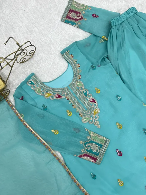 Turquoise_Embroidered_Straight_Suit_Set_for_Women