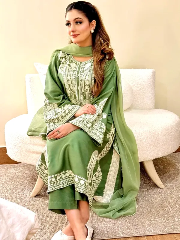 Green_Embroidered_Straight_Salwar_Suit_Set_for_Women