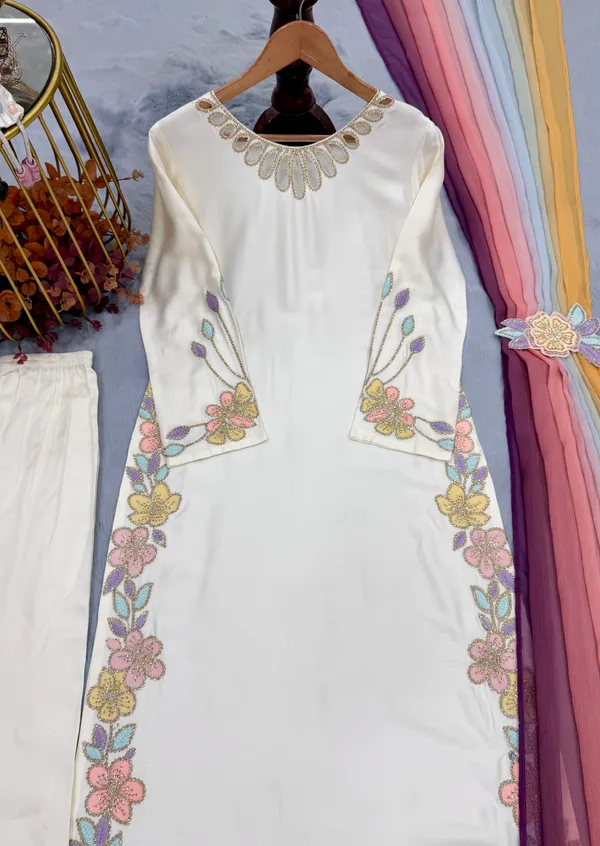 Cream_Embroidered_Ethnic_Suit_Set_for_Women