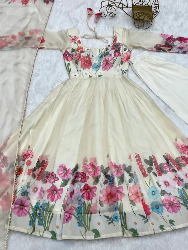 Cream_Floral_Embroidered_Organza_Anarkali_Suit_for_Women