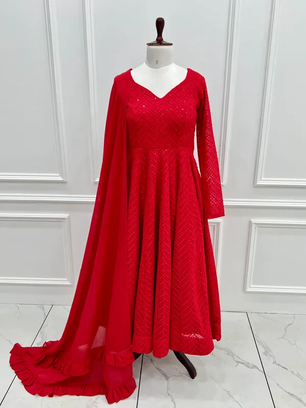 Red_Embellished_Flared_Anarkali_Suit_Set_for_Women