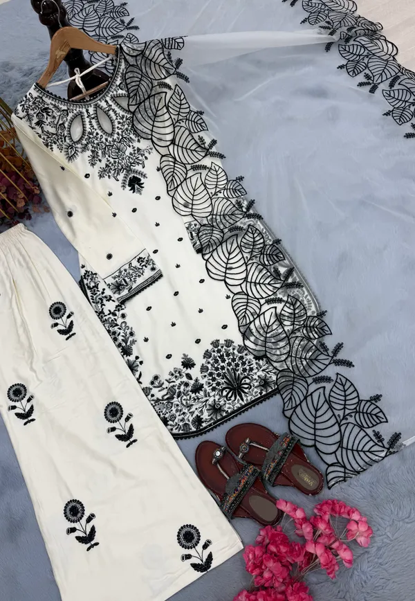 Printed_Straight_Suit_Set_for_Women