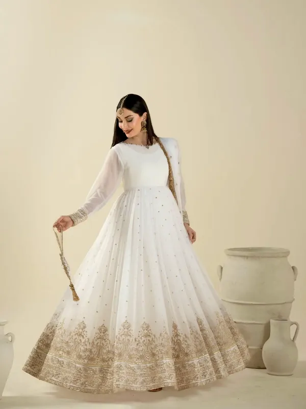 White_Embroidered_Anarkali_Suit_Set_for_Women