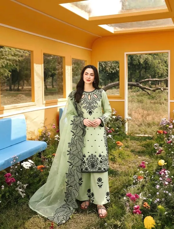 Green_Printed_Straight_Kurta_Set_for_Women
