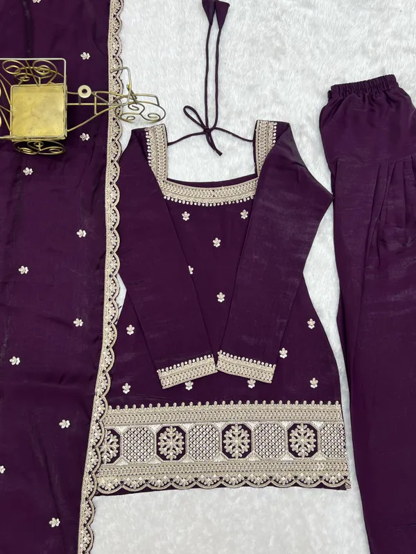 Purple_Glass_Roman_Silk_Embroidered_Suit_Set_for_Women