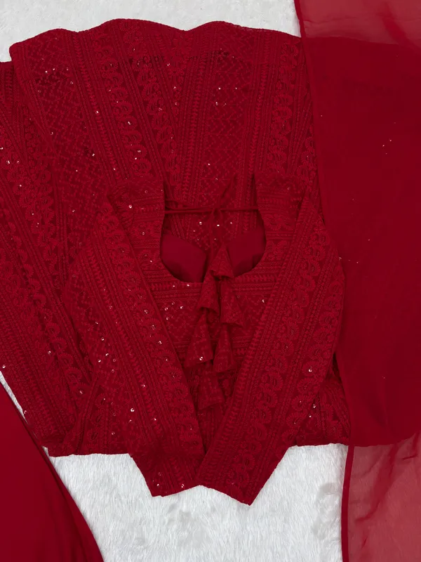 Red_Embroidered_Lehenga_Choli_Set_for_Girls