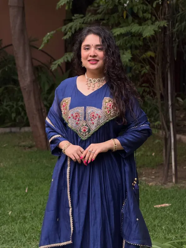 Navy_Embroidered_Anarkali_Suit_Set_for_Women