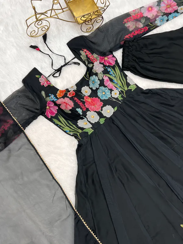 Black_Floral_Anarkali_Dress_for_Women