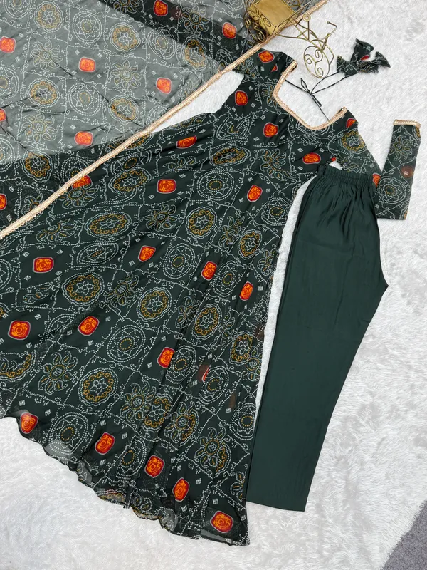 Green_Chiffon_Bandhej_Anarkali_Gown_Set_for_Women
