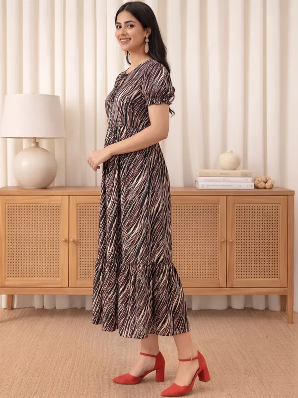 Black_Georgette_Short_Sleeve_Printed_One_Piece_For_Women