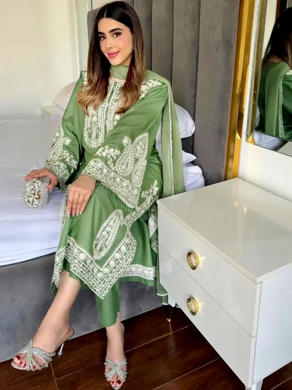Green_Embroidered_Straight_Salwar_Suit_Set_for_Women