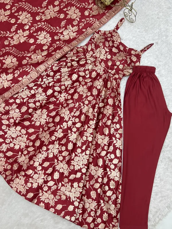 Maroon_Floral_Print_Saree_for_Women